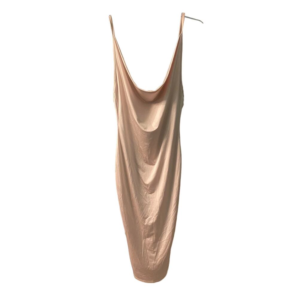 EUC Naked Wardrobe Show Stopper Body shaper Full Slip Beige Women's Size Medium